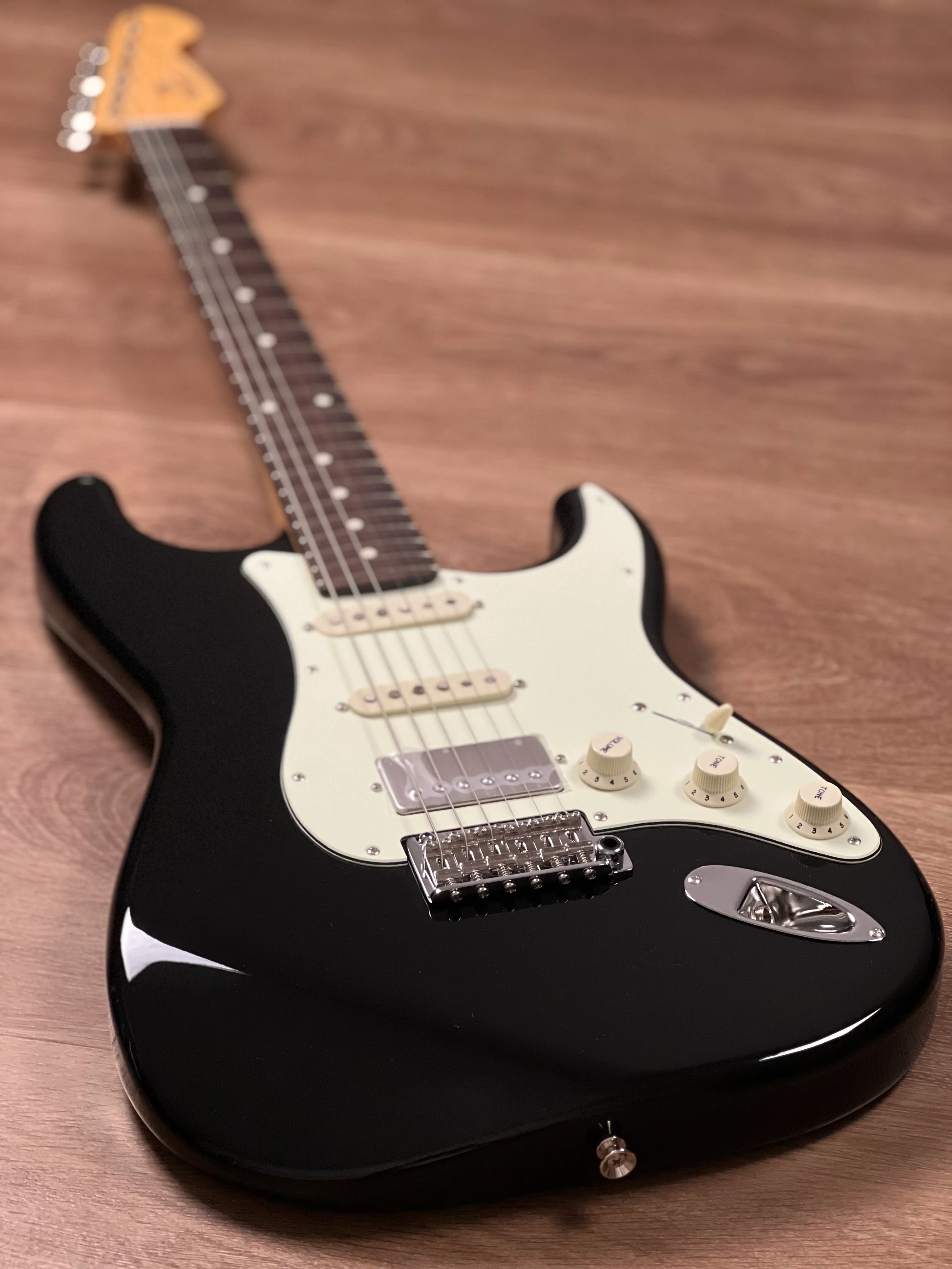Tokai AST-423-101-SH/R BB Goldstar Sound Japan in Black 231150 - Image 4
