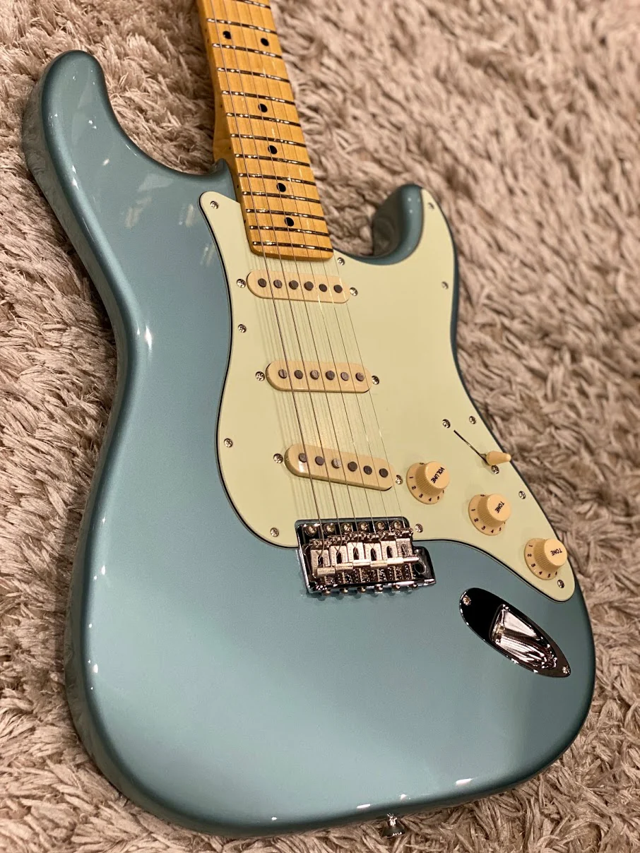 Tokai AST-95 OTM/M Goldstar Sound Japan in Ocean Turquoise Metallic - Image 2