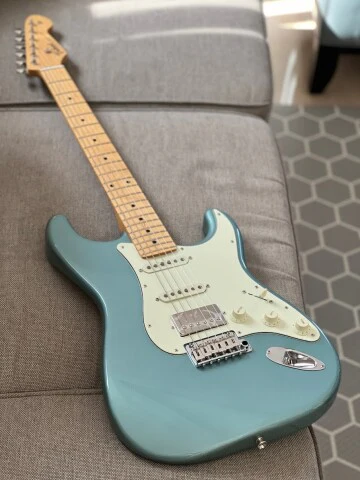 Tokai AST-95SH OTM/M Goldstar Sound HSS Japan in Ocean Turquoise Metallic - Image 3