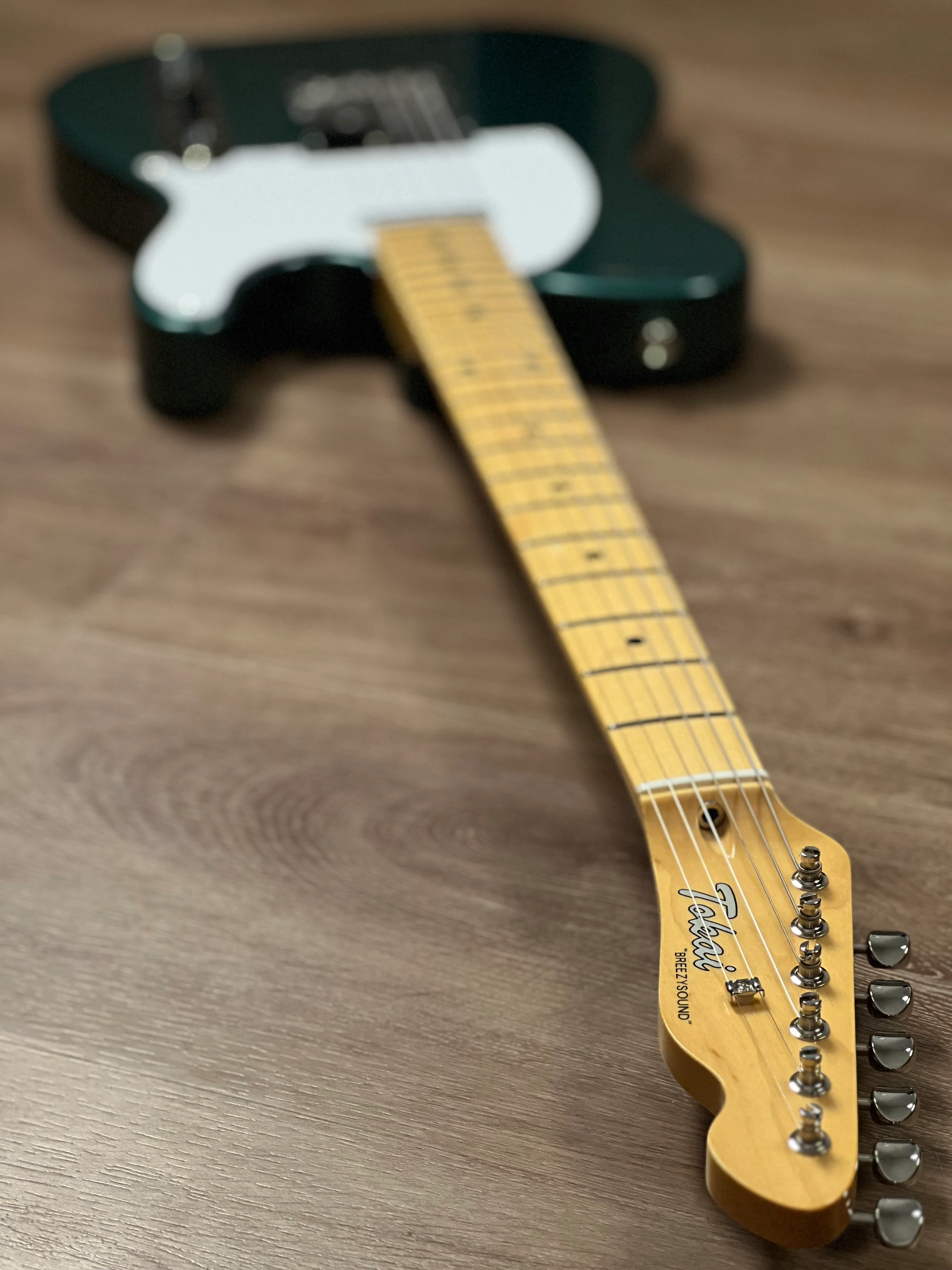 Tokai Japan ATE-102/M Breezysound Japan in Sherwood Green Metallic 230278 - Image 8