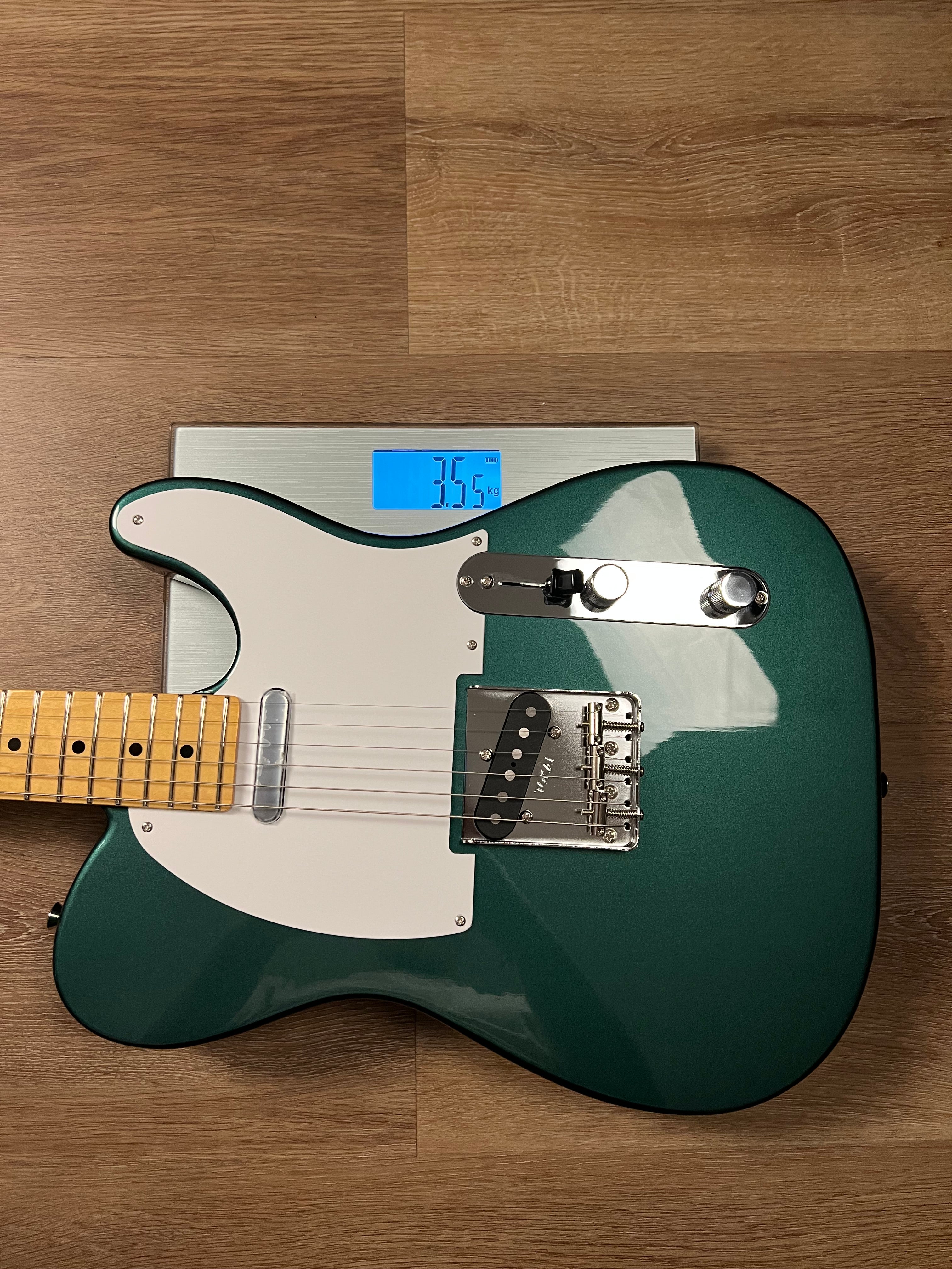 Tokai Japan ATE-102/M Breezysound Japan in Sherwood Green Metallic 230278 - Image 9