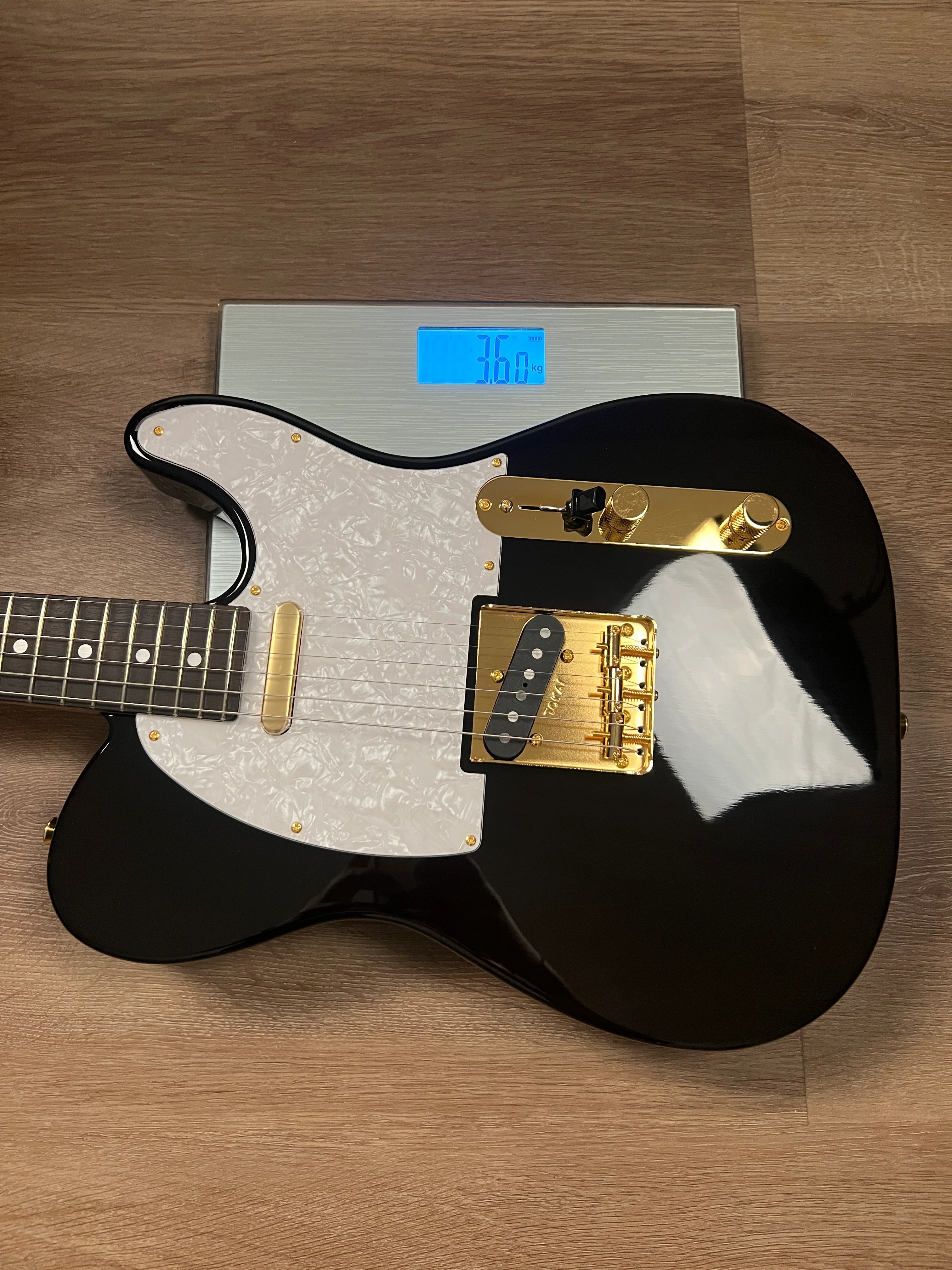 Tokai Japan ATE-102G/R Breezysound Japan in See Thru Black with Gold Hardware 240131 - Image 10