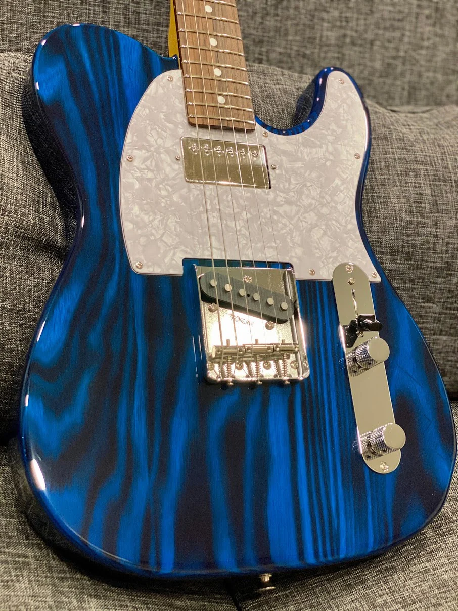 Tokai Japan ATE-137H SBL/R Breezysound Limited Edition in Seethru Blue Roasted Wood with Rosewood FB 191201 - Image 3