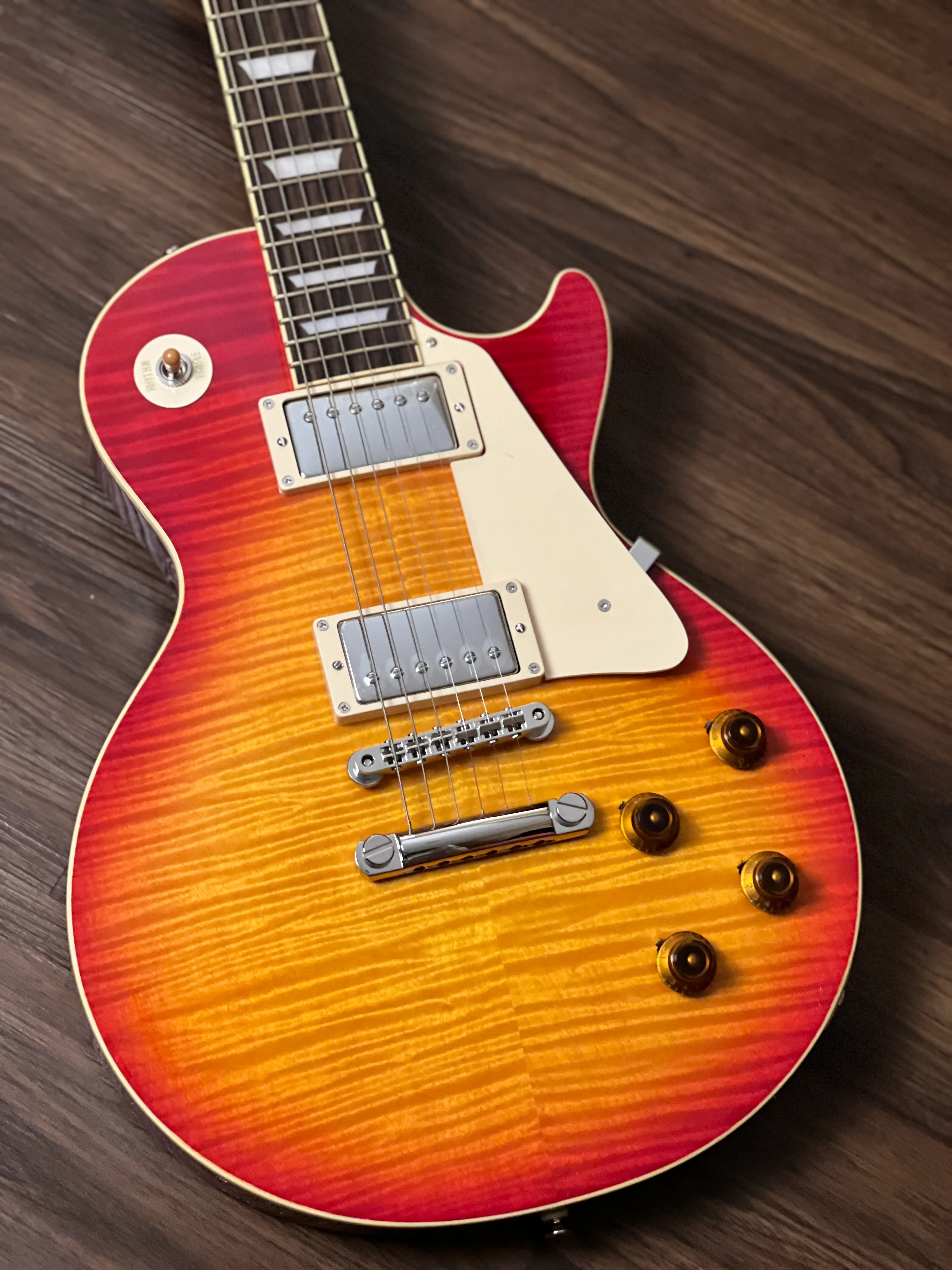 Tokai Love Rock Japan LS-136F CS in Cherry Sunburst 2150033 - Image 3