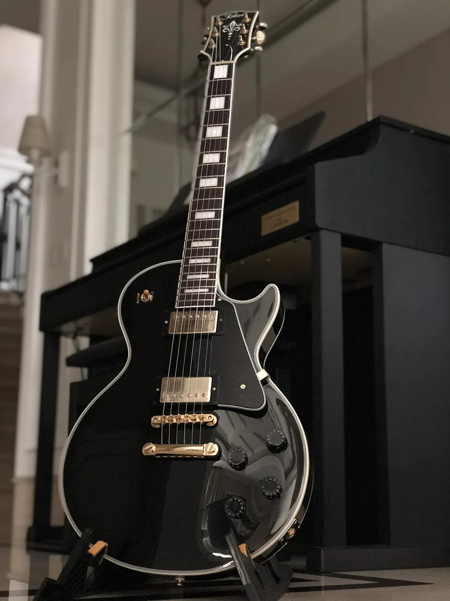 Tokai Love Rock LC-136S BB Vintage Series Japan in Black Beauty - Image 2