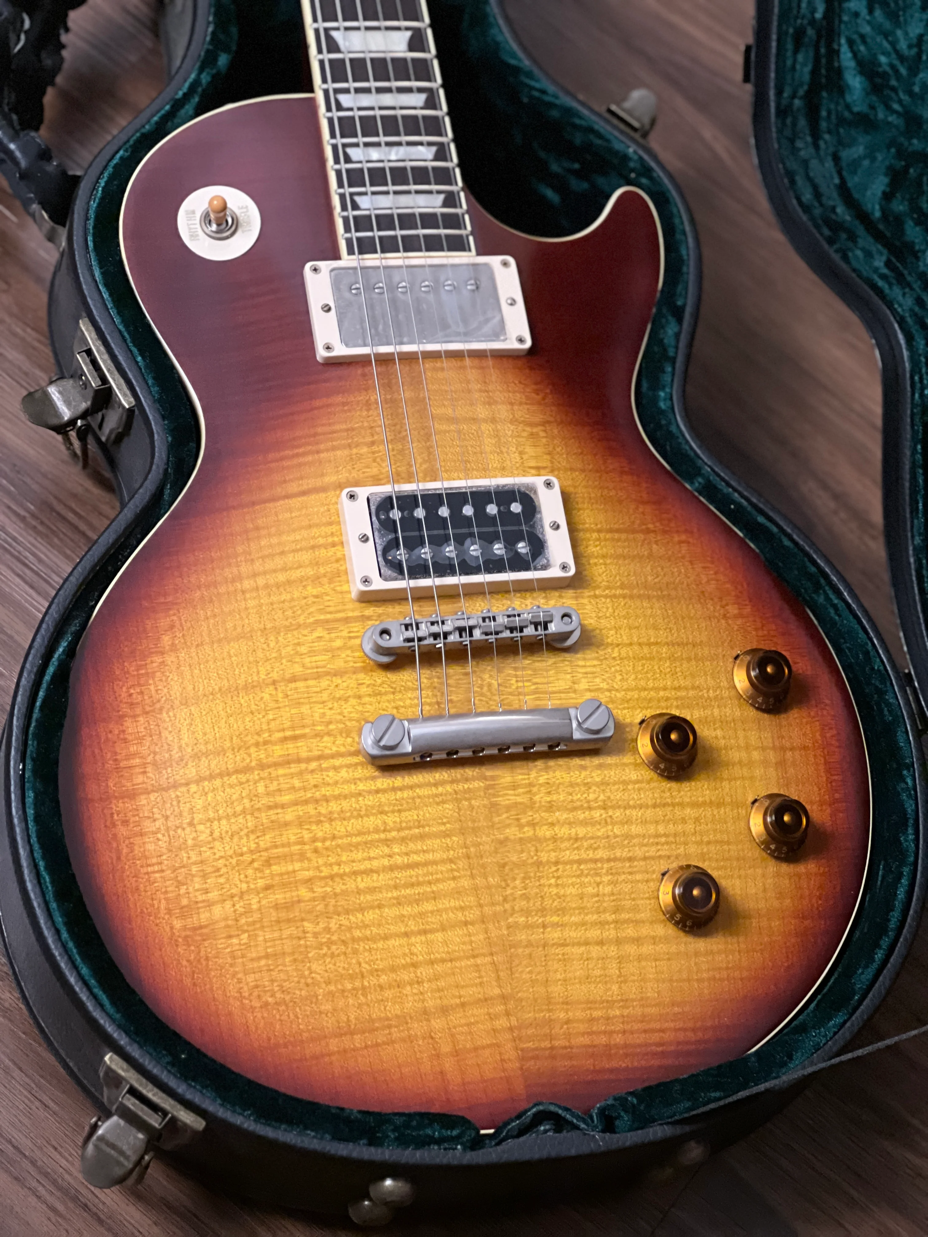 Tokai Love Rock LS150F-3A-RELIC SG/TB Premium Series Japan 3A Solid Flame Top in Tea Burst S/N 2449313 - Image 17