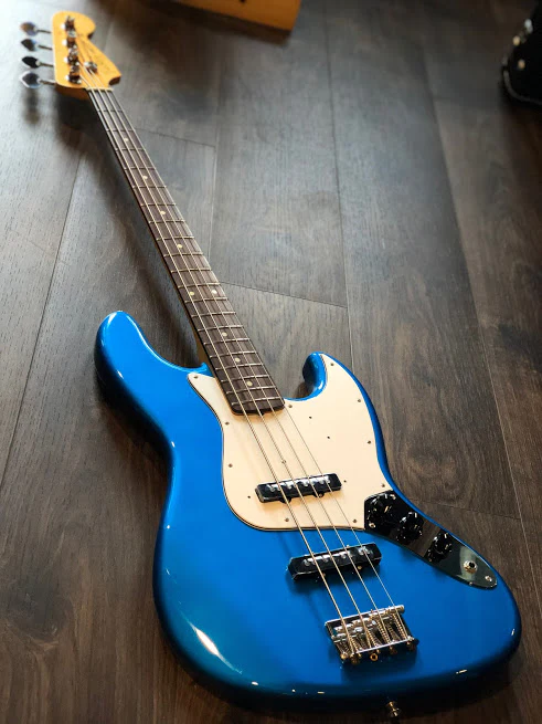 Tokai TJB-55 LPB/R Jazz Sound Bass Japan in Lake Placid Blue 190551 - Image 4