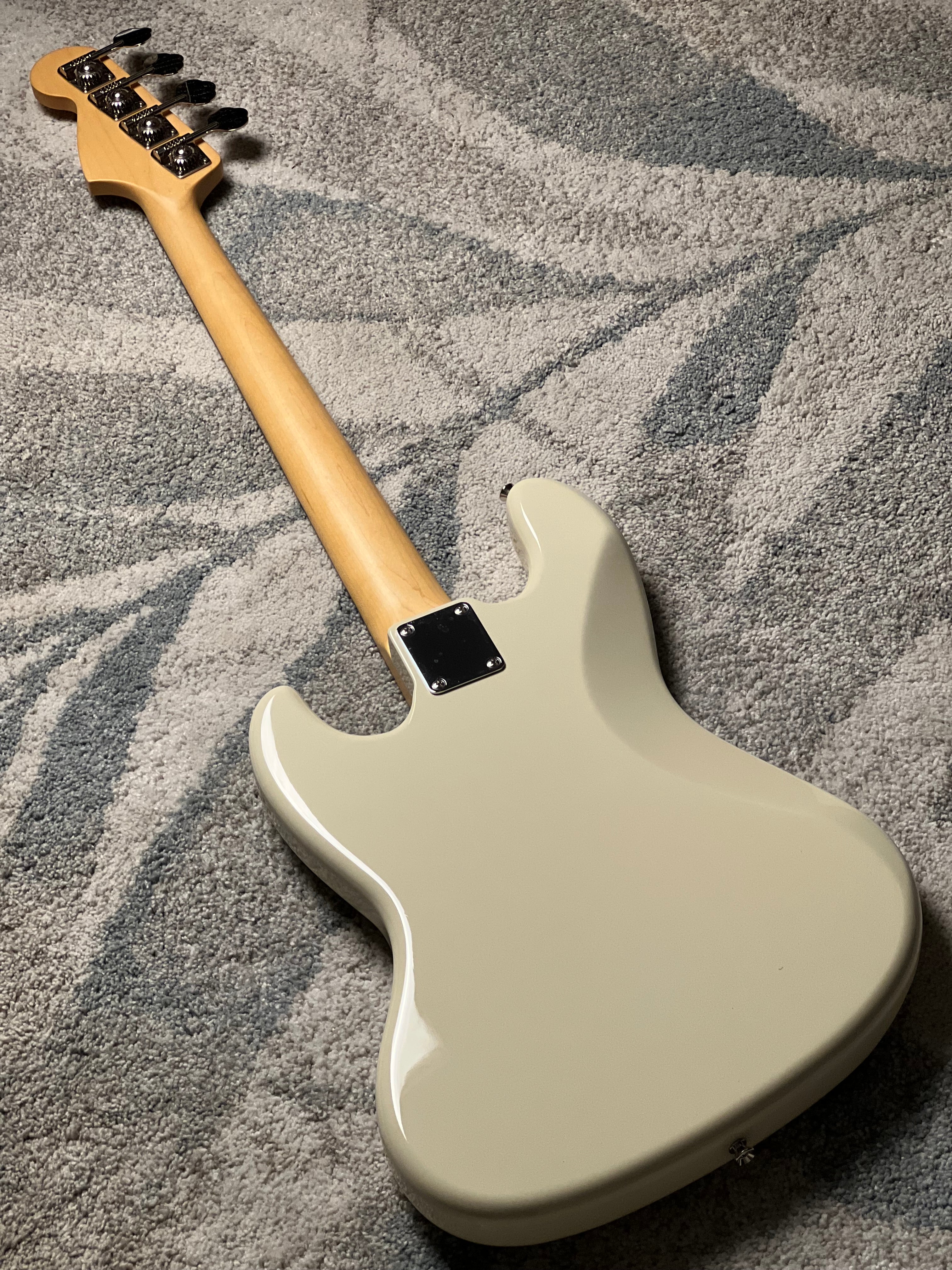 Tokai TJB-55 OWH/R Jazz Sound Bass Japan in Olympic White 230127 - Image 5