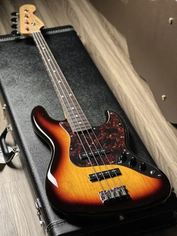 Tokai TJB-55 YS/R Jazz Sound Bass Japan in Yellow Sunburst 230106 - Image 3