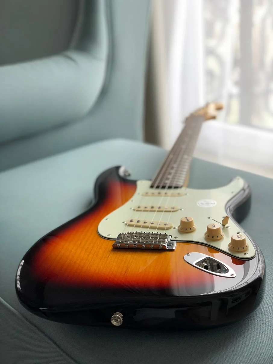 Tokai TST-100 YS/R Goldstar Sound Premium Series Japan in Yellow Sunburst with Nitro Finish - Image 3