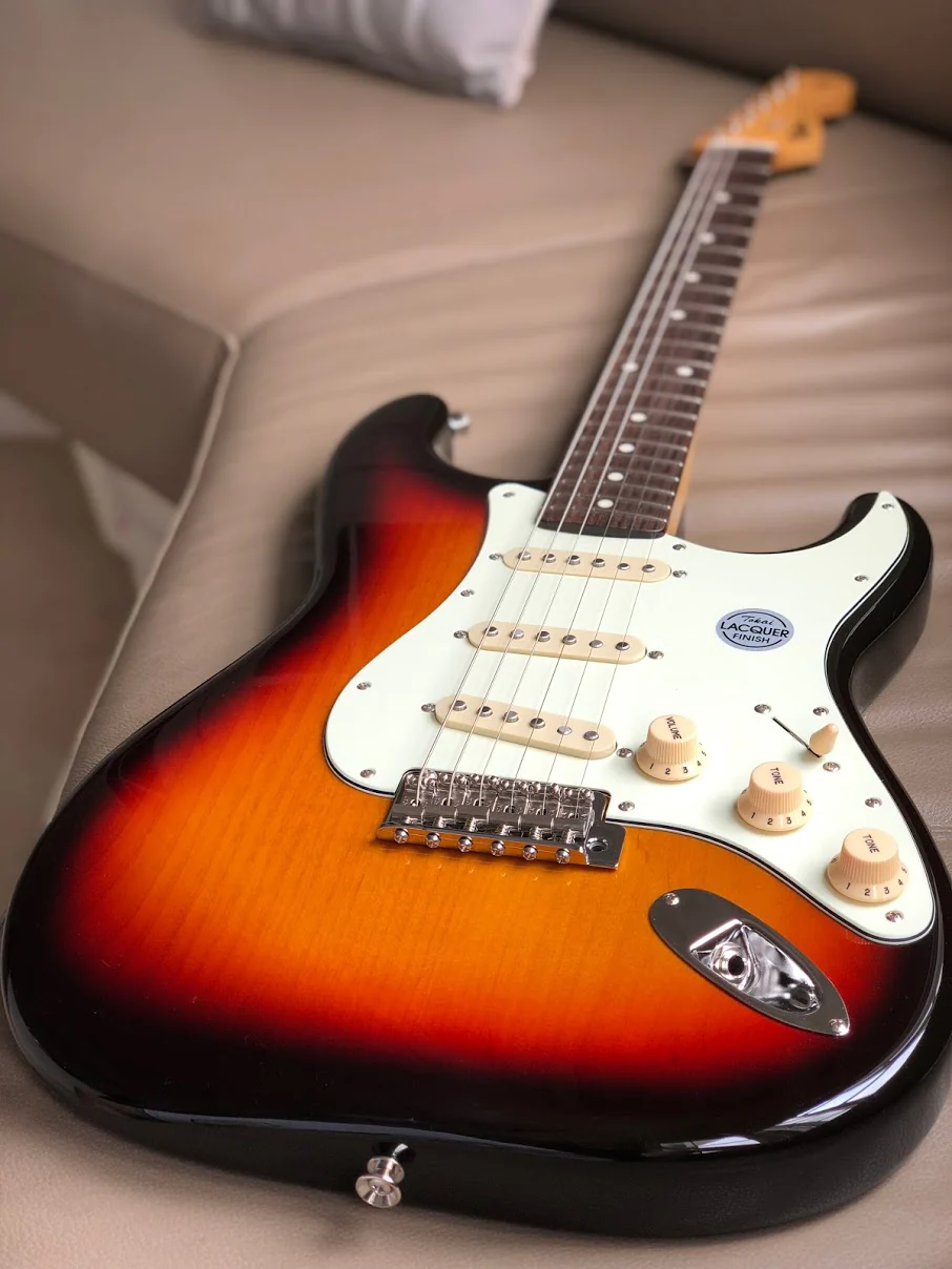Tokai TST-100 YS/R Goldstar Sound Premium Series Japan in Yellow Sunburst with Nitro Finish - Image 5