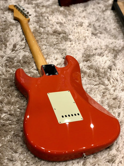 Tokai TST-50 FR/R Goldstar Sound Japan in Fiesta Red - Image 2