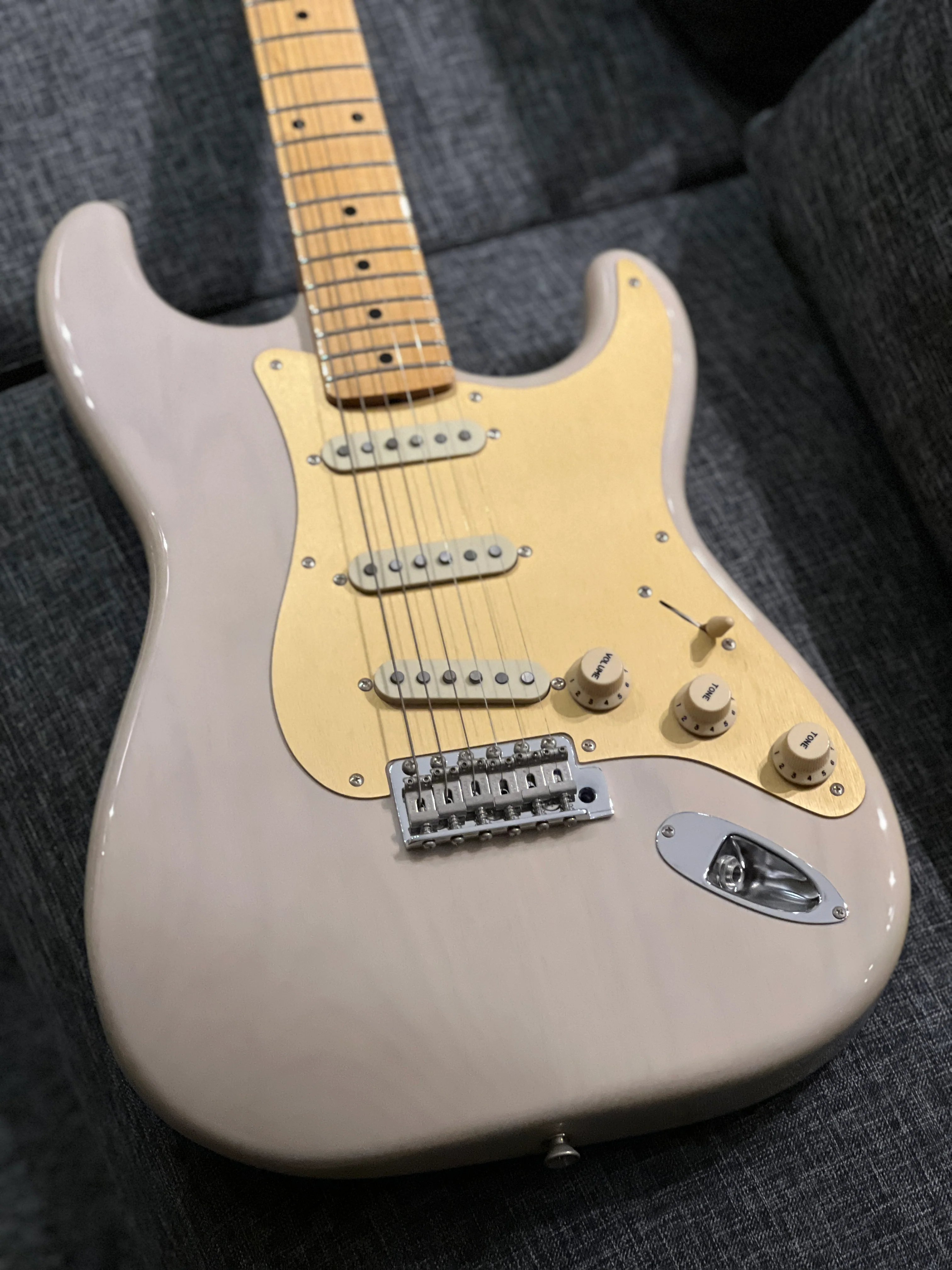 Tokai TST-50 WBL/M Ash Goldstar Sound Japan Limited Run in White Blonde with Maple FB 191232 - Image 3