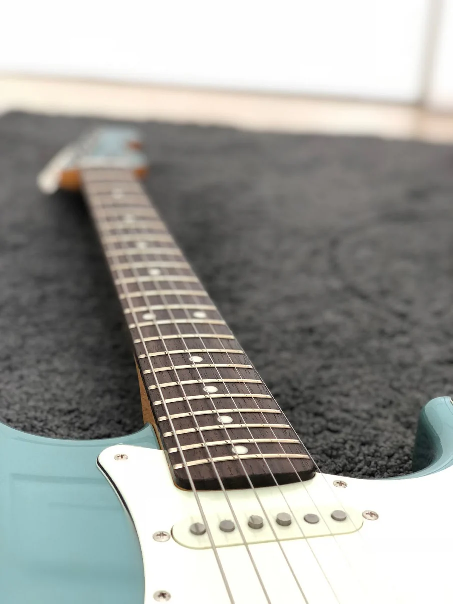 Tokai TST-96 OTM/R Goldstar Sound Japan in Ocean Turquoise Metallic with Matching Headstock - Image 10