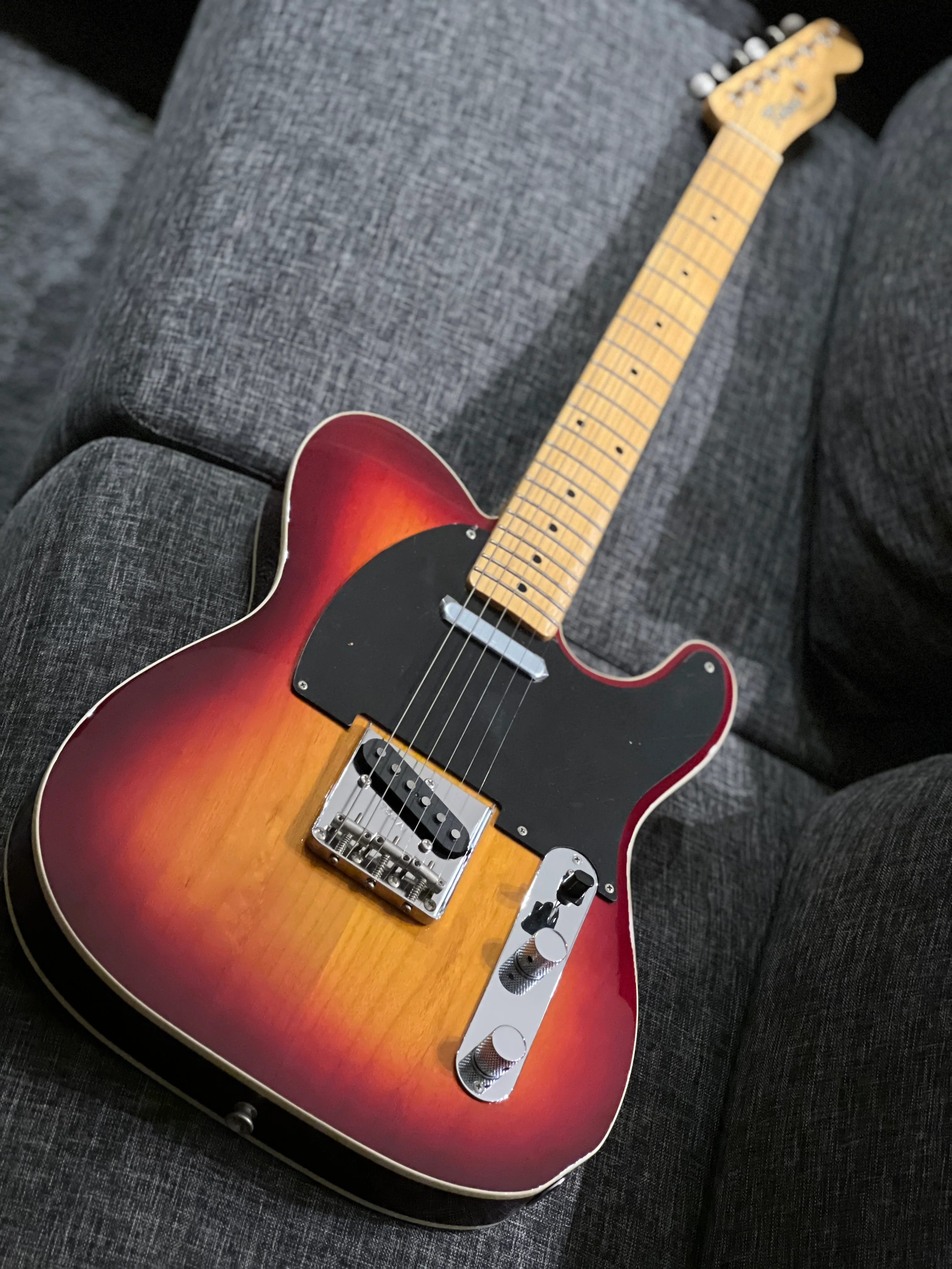 Tokai TTE-98B HDC/M Breezysound Vintage Series Japan in Heritage Dark Cherry Black PG 180556 - Image 3