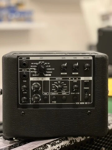 Vox Mini Go 3 - 3-watt Portable Modeling Amp - Image 3