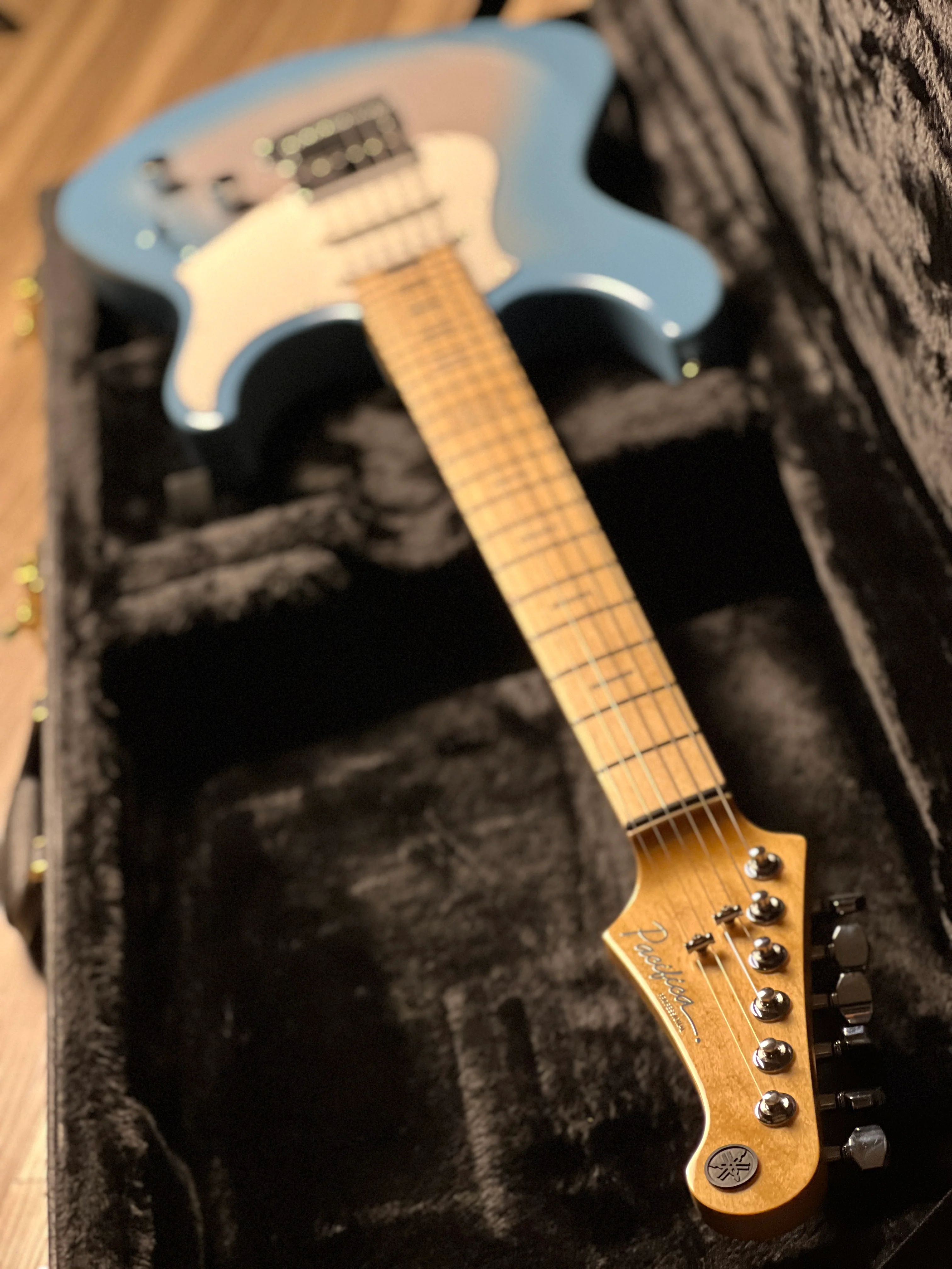 Yamaha Pacifica Professional PACP12M In Beach Blue Burst IKP111E - Image 7