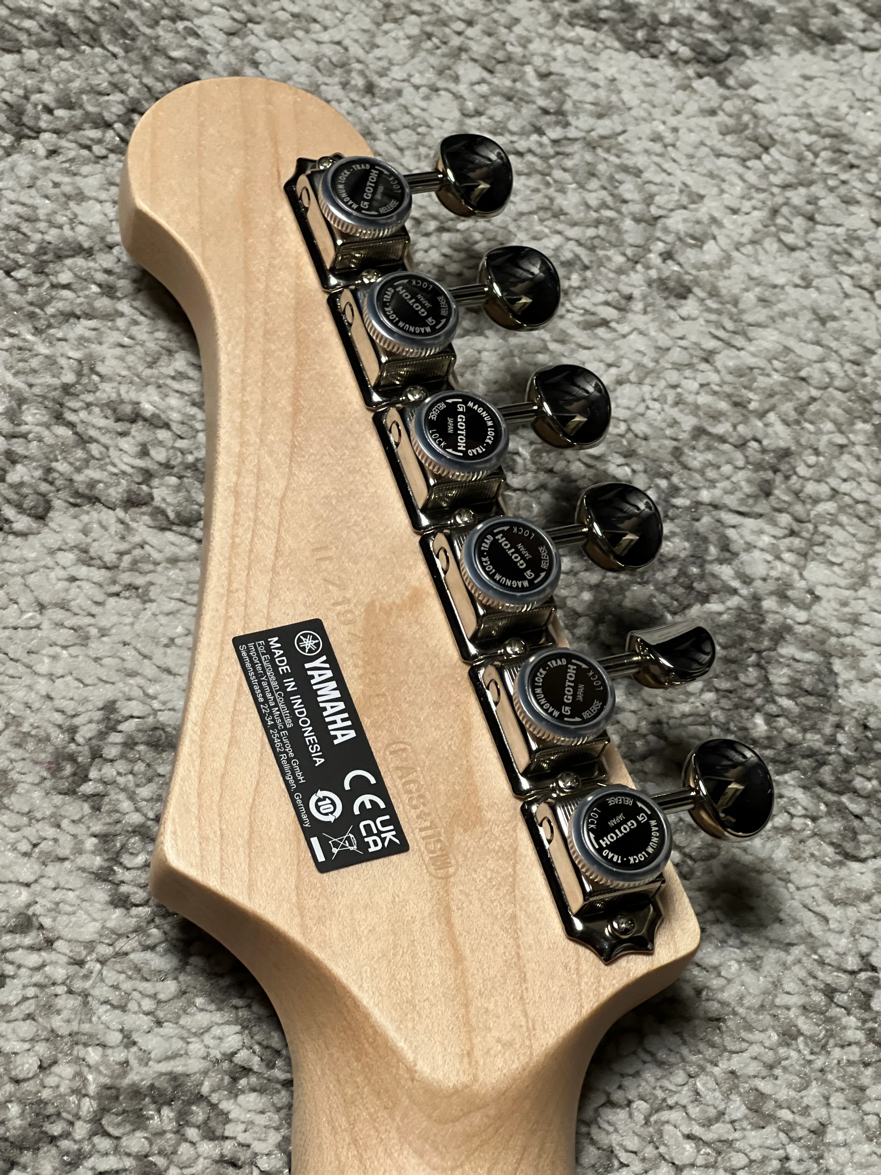 Yamaha PACS+11SM Pacifica Standard Plus in Ash Pink with Maple Fingerboard - Image 6