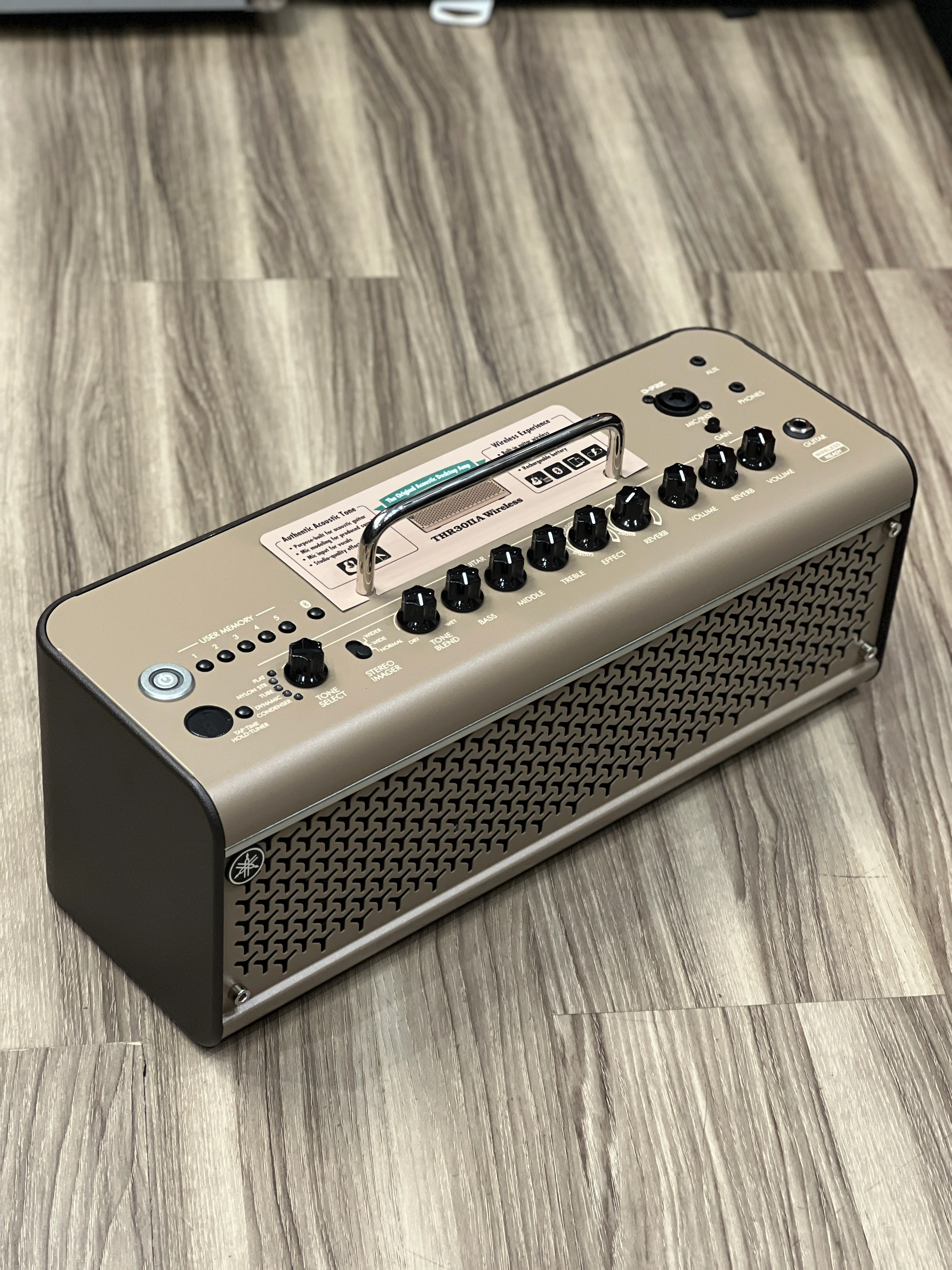 Yamaha THR30 II A Wireless Acoustic 30-watt Modeling Combo - Image 3