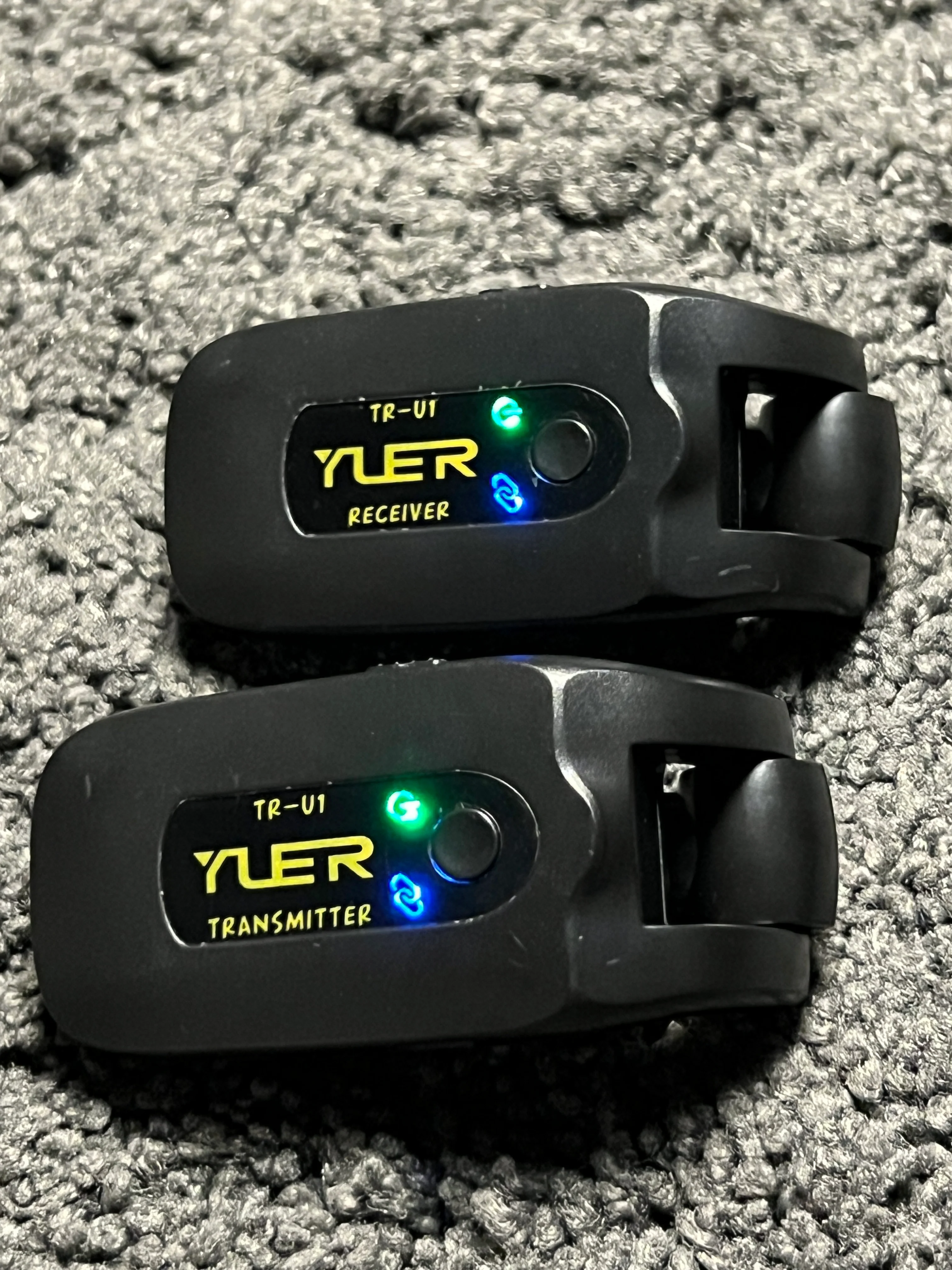 Yuer TR-U1 Wireless Guitar and Bass System 2.4G - Image 2